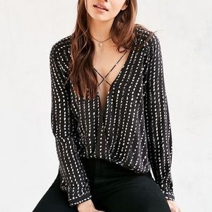 Urban Outfitters - Silence+Noise long sleeve top